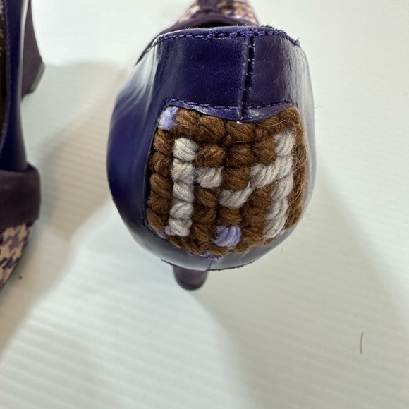 M by Morenatom Houndstooth Womens Sz 6B Purple Leather Upper Pointed Toe Wedges - Picture 5 of 12